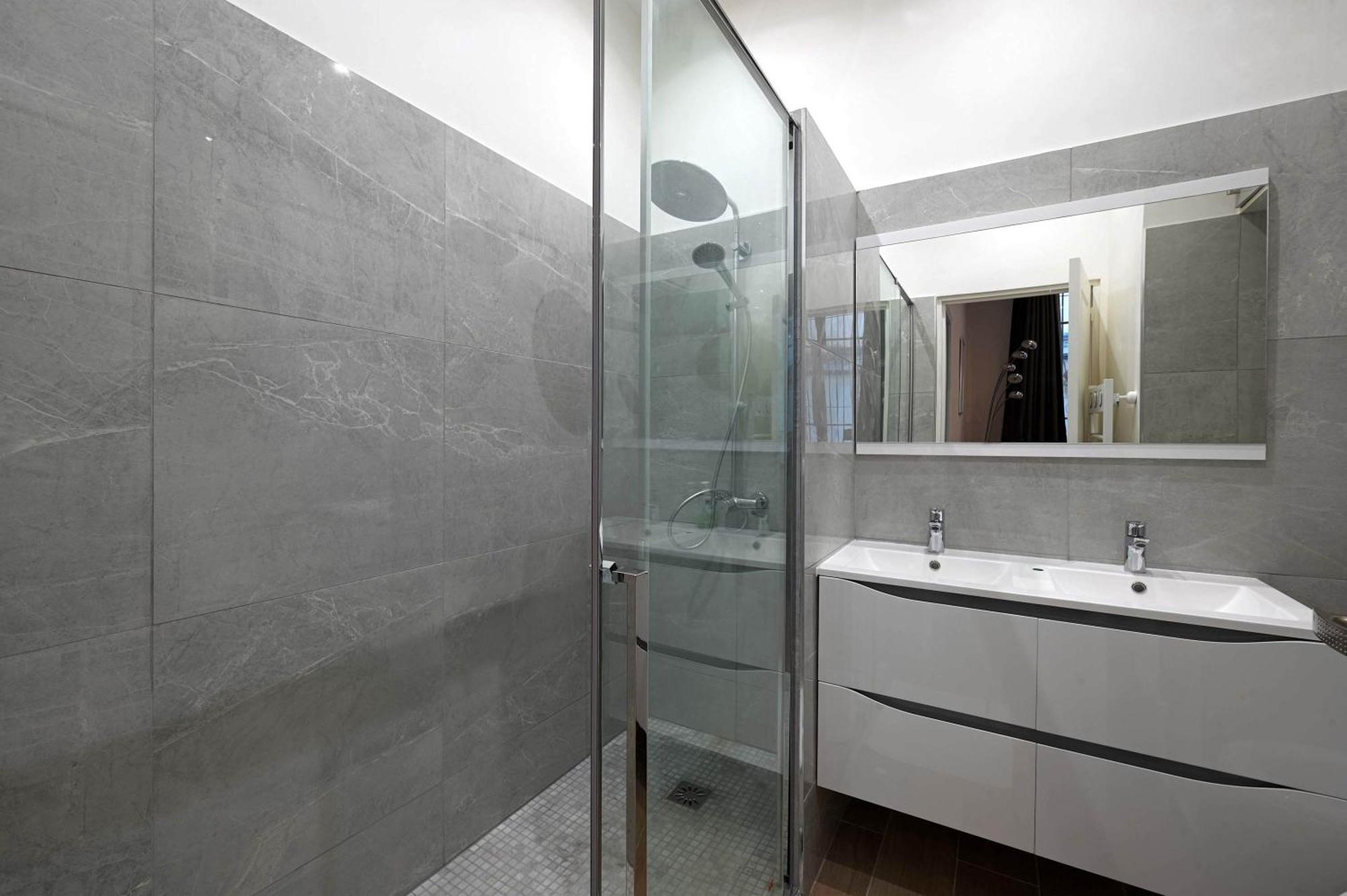 Bel Buttes-chaumont Apartment Paris